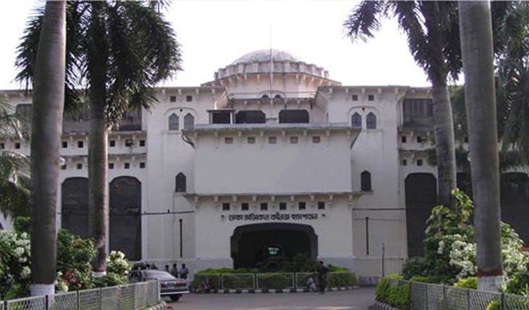 ঢাকা মেডিকেল কলেজ অনির্দিষ্টকালের জন্য বন্ধ ঘোষণা