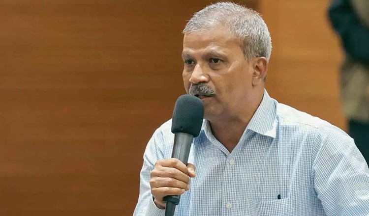 আইন উপদেষ্টা রায়ে সন্তুষ্টি ব্যক্ত করলেন