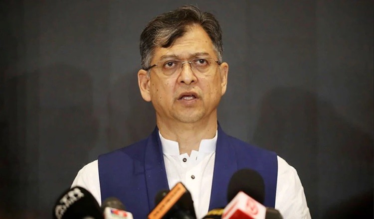 ক্রসফায়ার নিয়ে আইজিপির বক্তব্য অনুচিত, বললেন স্বরাষ্ট্রমন্ত্রী