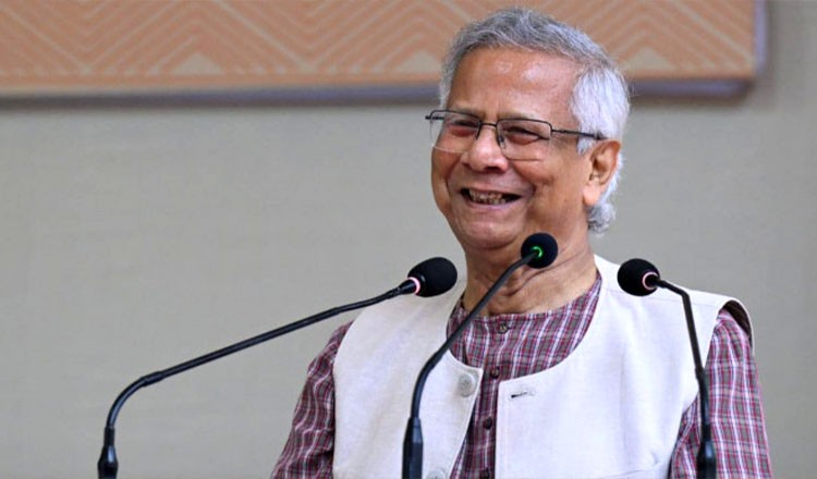 ধর্ম নির্বিশেষে সবাই এক পরিবারের সদস্য: প্রধান উপদেষ্টা