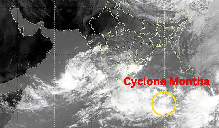 উপকূলে ঘূর্ণিঝড় ‘মোন্থা’, দেশের সব বন্দরে ২ নম্বর হুঁশিয়ারি জারি