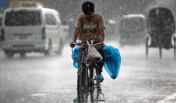 সারাদেশে বৃষ্টি হতে পারে, সব বিভাগেই সম্ভাবনা