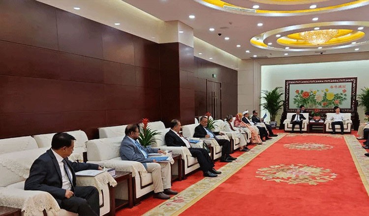 সৌহার্দ্যপূর্ণ পরিবেশে বিএনপি এবং চীনের কমিউনিস্ট পার্টির আলোচনা শুরু