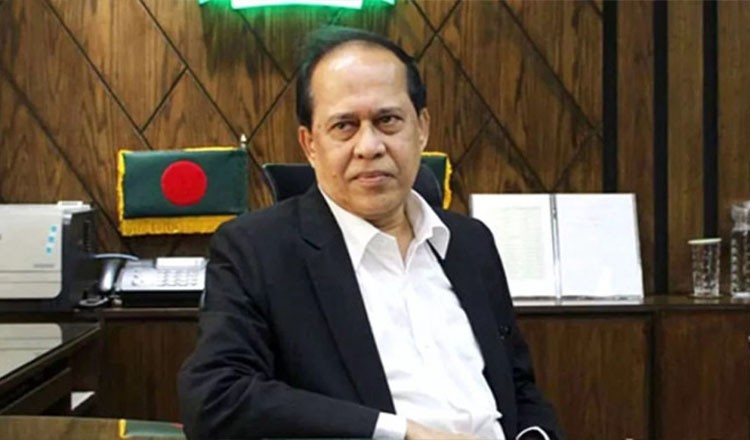 সাবেক প্রধান নির্বাচন কমিশনার কাজী হাবিবুল আউয়াল তিন দিনের রিমান্ডে