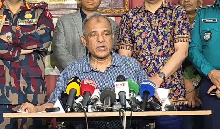 সেপ্টেম্বরে নিজস্ব ভবনে যাচ্ছে ডিএমপি’র ১০টি থানা : স্বরাষ্ট্র উপদেষ্টা