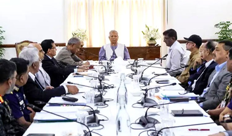 আসন্ন জাতীয় নির্বাচন সামনে রেখে প্রধান উপদেষ্টার নেতৃত্বে গুরুত্বপূর্ণ বৈঠক