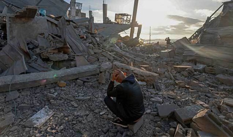 জাবালিয়ায় ৩৩ জন নিহত ইসরায়েলি হামলায়