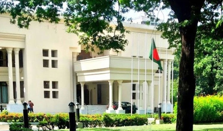 রাষ্ট্রপতি ইস্যুতে প্রধান উপদেষ্টার বাসভবনে বৈঠক