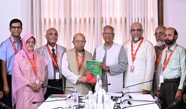 স্বাস্থ্যখাত সংস্কার কমিশনের ‘জাতীয় নারীস্বাস্থ্য ইনস্টিটিউট’ প্রতিষ্ঠার সুপারিশ