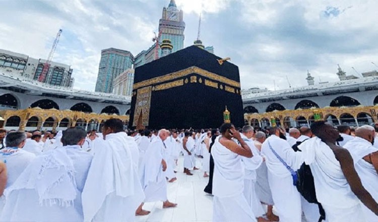 এক মাসেই ওমরাহ পালনকারীর সংখ্যা ছাড়াল ১ কোটি ১৭ লাখের মাইলফলক