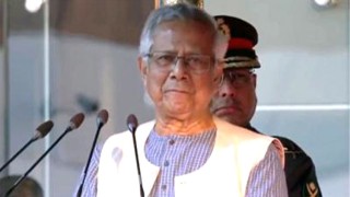 আগামী নির্বাচনে গুরুত্বপূর্ণ ভূমিকা রাখতে সশস্ত্র বাহিনীর প্রতি প্রধান উপদেষ্টার আহ্বান