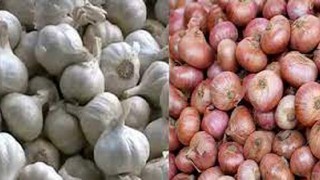 পেঁয়াজ-রসুনসহ ২০টি কৃষিপণ্যের দাম কমেছে অভ্যুত্থানের পর
