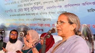 গবাদি পশুর যত্রতত্র অ্যান্টিবায়োটিক ব্যবহার বন্ধের আহ্বান জানিয়েছেন মৎস্য উপদেষ্টা