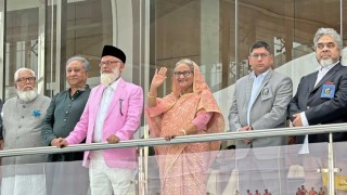 বাংলাদেশ অপ্রতিরোধ্য গতিতে এগিয়ে যাচ্ছে : প্রধানমন্ত্রী