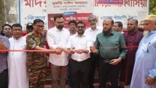 যযত্রতত্র ময়লা না ফেলার আহ্বান জানিয়েছেন ডিএনসিসি প্রশাসক