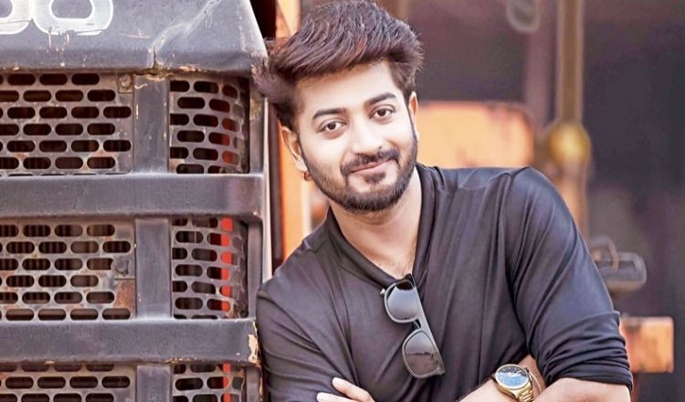 ধর্ম পরিবর্তন নিয়ে যা বললেন চিত্রনায়ক বাপ্পি