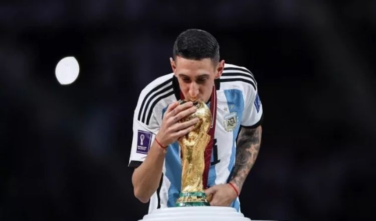 ডি মারিয়া আসছেন ঢাকায়