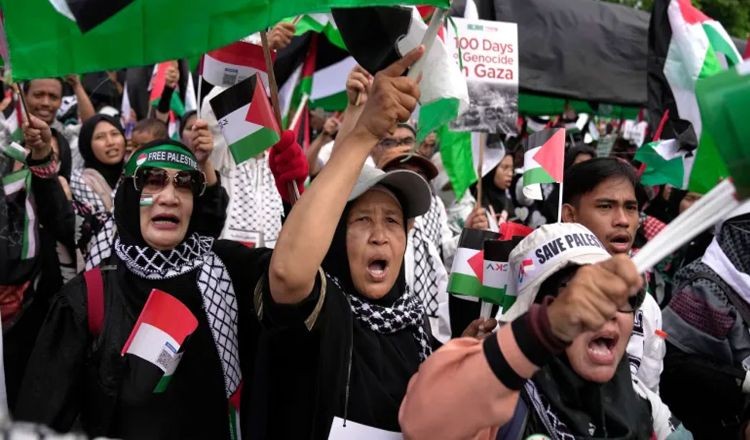 গাজা যুদ্ধের শততম দিনে বিশ্বজুড়ে ব্যাপক বিক্ষোভ