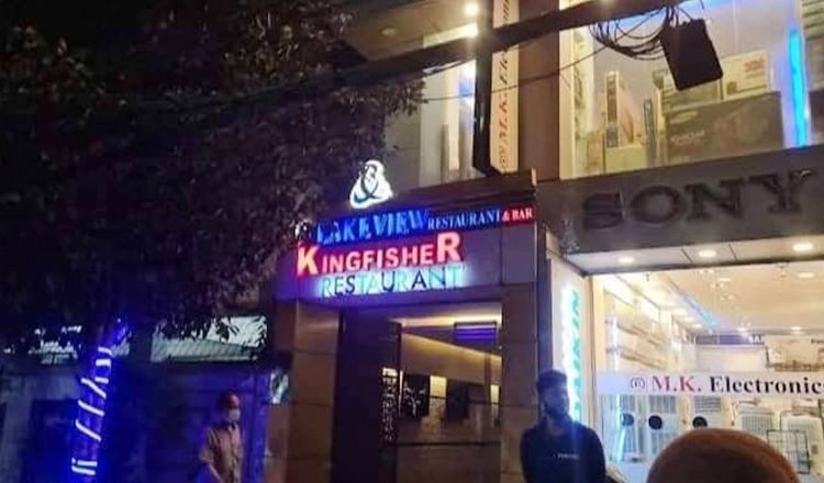 গুলশানে লাইসেন্সবিহীন বারে অভিযান