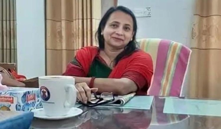 বোরকা-হেজাব নিয়ে অধ্যক্ষের কটুক্তি, কুমিল্লায় প্রতিবাদ