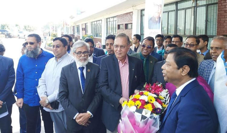 সিন্ডিকেট ধ্বংসের কাজ শুরু করেছি : কৃষিমন্ত্রী