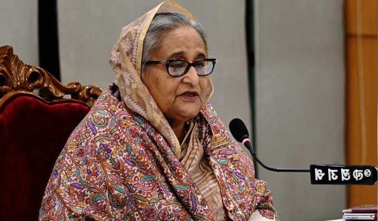 ‘ইউরোপে তো বর্ডারই নেই, তারা তো বিক্রি হয়ে যায়নি’